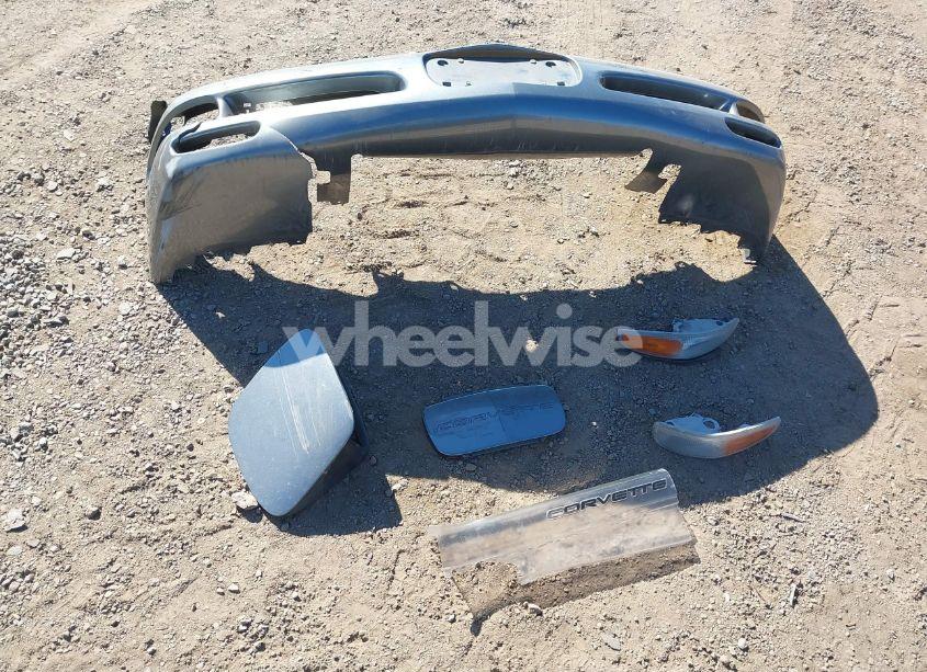 Photo 12 of 2004 Chevrolet Corvette N/A (VIN 1G1YY22GX45119547)