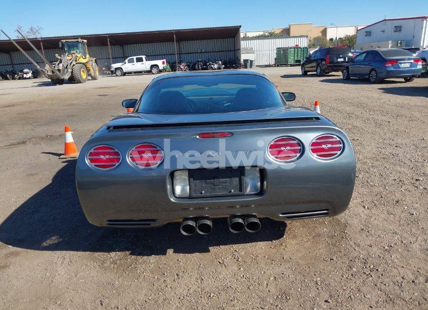 Photo 17 of 2004 Chevrolet Corvette N/A (VIN 1G1YY22GX45119547)