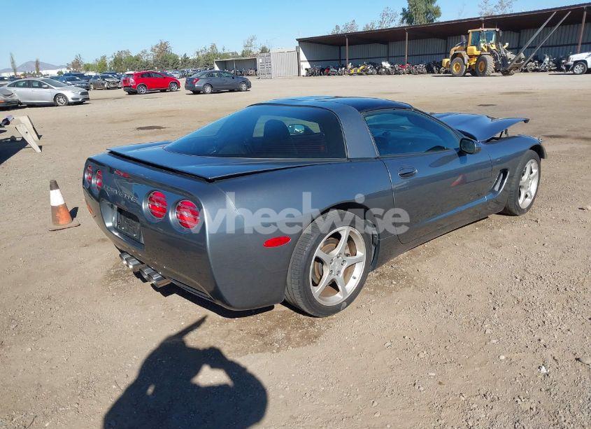 Photo 4 of 2004 Chevrolet Corvette N/A (VIN 1G1YY22GX45119547)