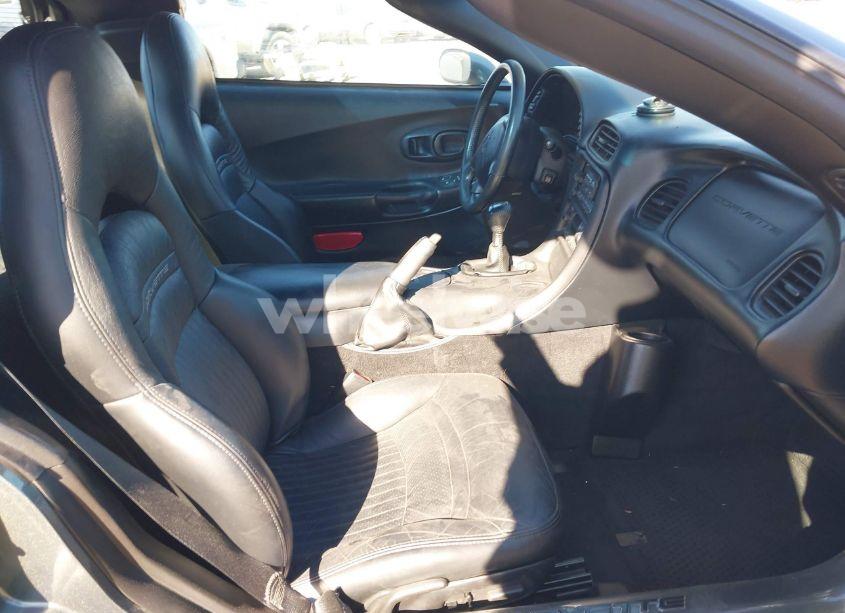 Photo 5 of 2004 Chevrolet Corvette N/A (VIN 1G1YY22GX45119547)