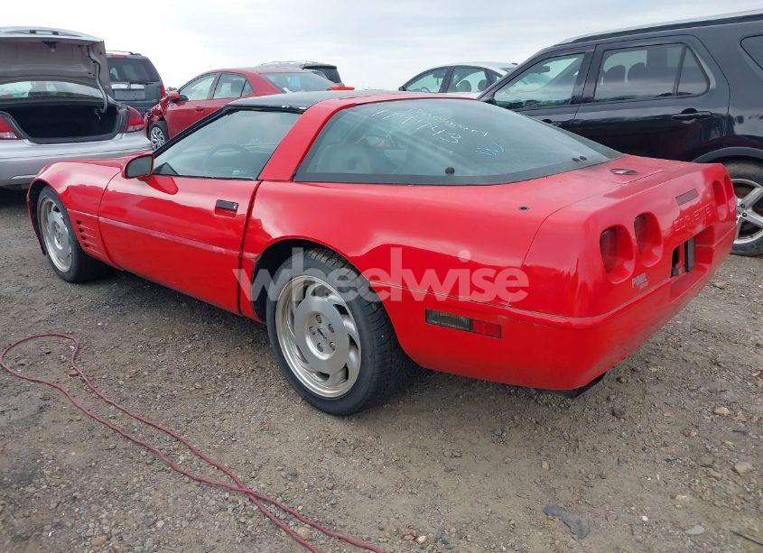 Photo 3 of 1994 Chevrolet Corvette (VIN 1G1YY22P0R5119743)