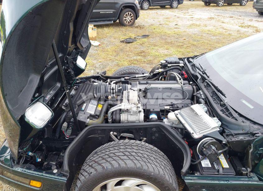 Photo 10 of 1995 Chevrolet Corvette (VIN 1G1YY22P0S5120106)