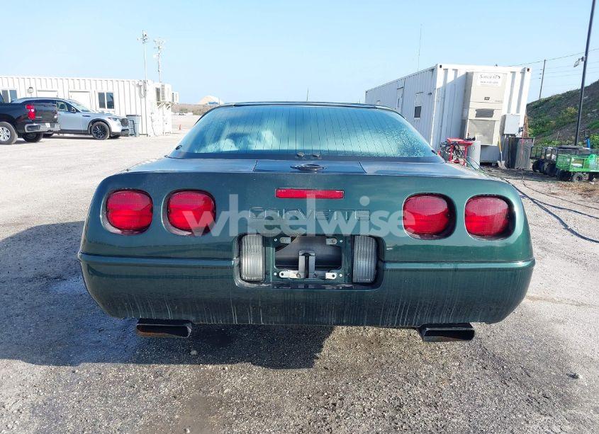 Photo 17 of 1995 Chevrolet Corvette (VIN 1G1YY22P0S5120106)
