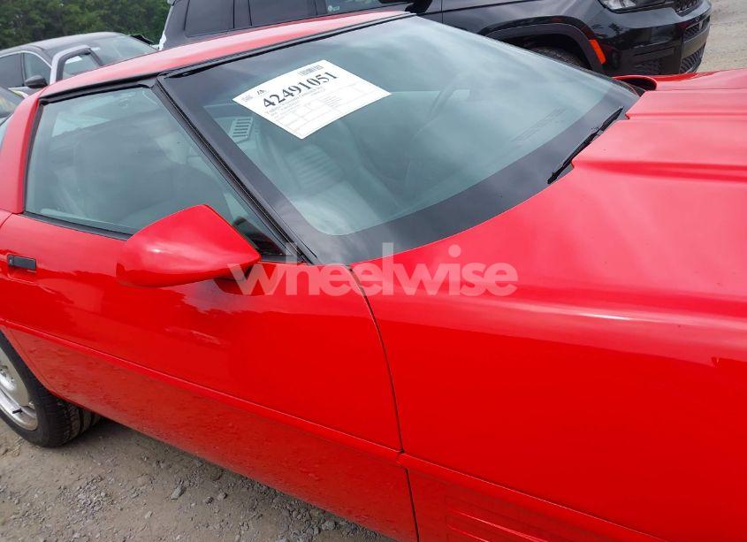 Photo 13 of 1994 Chevrolet Corvette (VIN 1G1YY22P4R5106655)