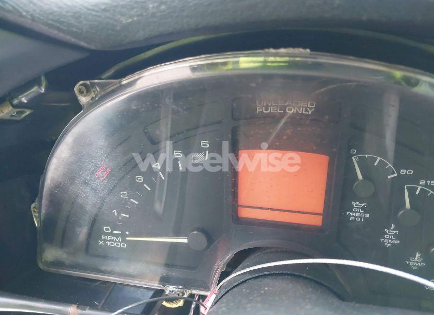 Photo 15 of 1994 Chevrolet Corvette (VIN 1G1YY22P5R5115381)