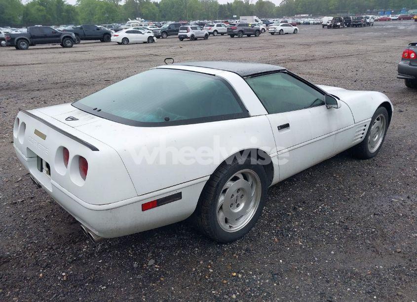 Photo 4 of 1994 Chevrolet Corvette (VIN 1G1YY22P5R5115381)