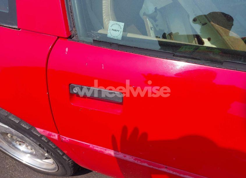 Photo 17 of 1994 Chevrolet Corvette (VIN 1G1YY22P6R5111291)