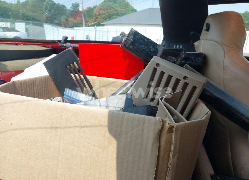 Photo 8 of 1994 Chevrolet Corvette (VIN 1G1YY22P6R5111291)