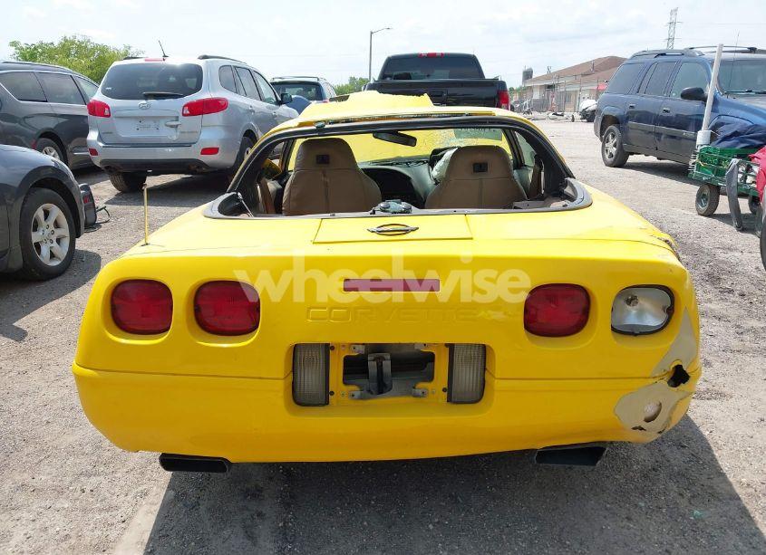Photo 16 of 1994 Chevrolet Corvette (VIN 1G1YY22P8R5100275)