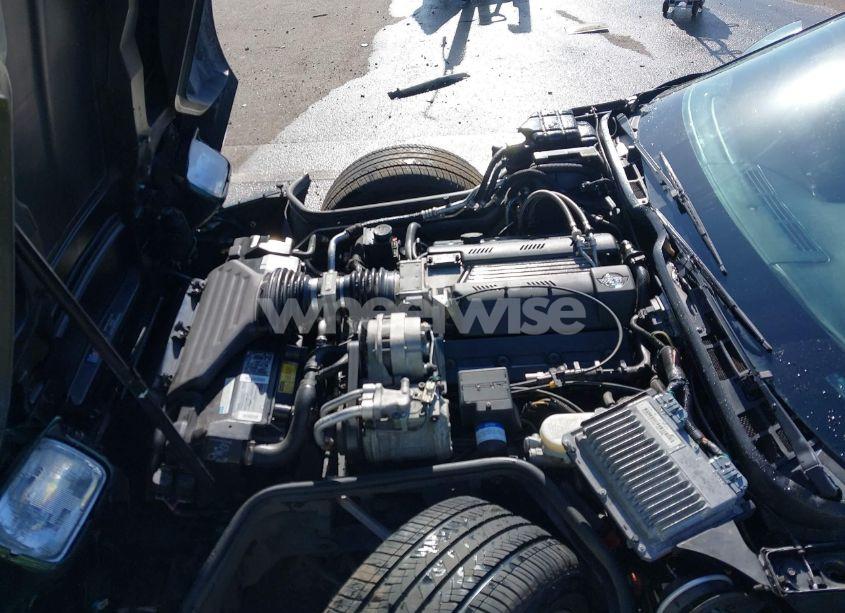 Photo 10 of 1994 Chevrolet Corvette (VIN 1G1YY22P8R5110000)