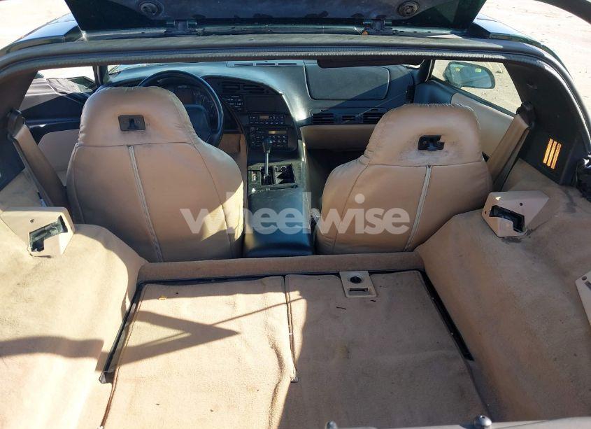 Photo 18 of 1994 Chevrolet Corvette (VIN 1G1YY22P8R5110000)