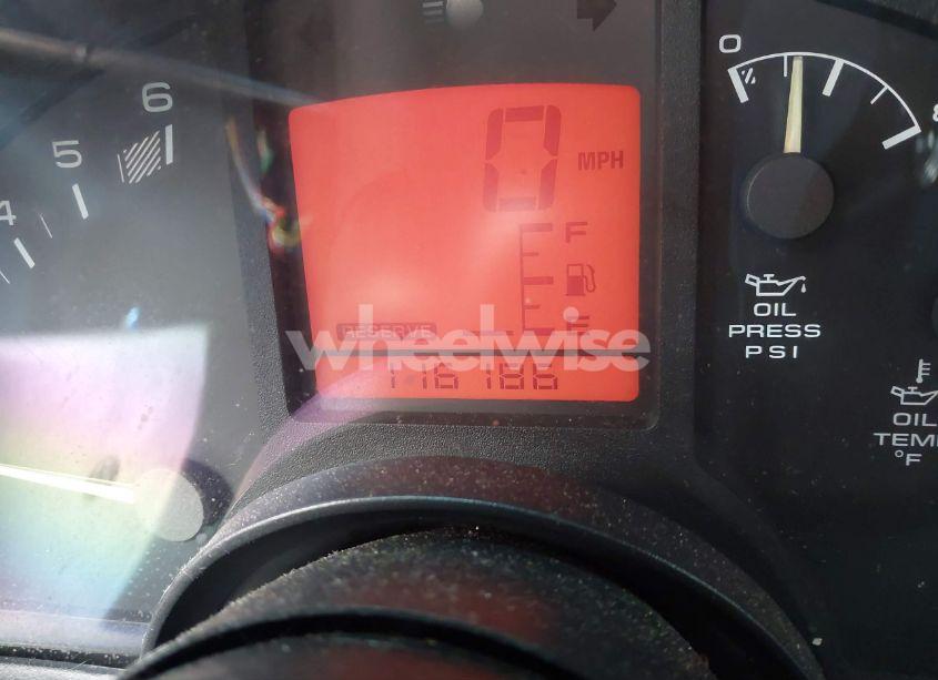 Photo 15 of 1996 Chevrolet Corvette N/A (VIN 1G1YY22PXT5110071)