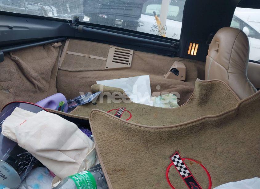 Photo 8 of 1996 Chevrolet Corvette N/A (VIN 1G1YY22PXT5110071)