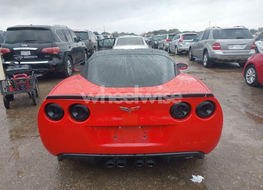 Photo 16 of 2005 Chevrolet Corvette N/A (VIN 1G1YY22UX55127283)