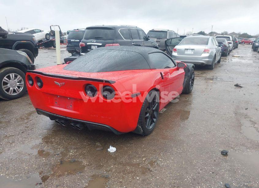 Photo 4 of 2005 Chevrolet Corvette N/A (VIN 1G1YY22UX55127283)