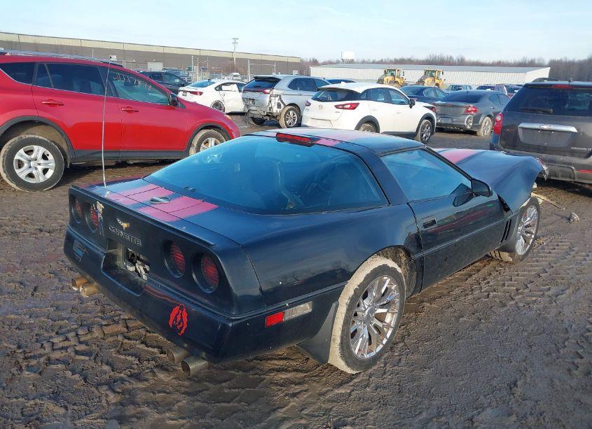 Photo 4 of 1990 Chevrolet Corvette N/A (VIN 1G1YY2389L5115995)