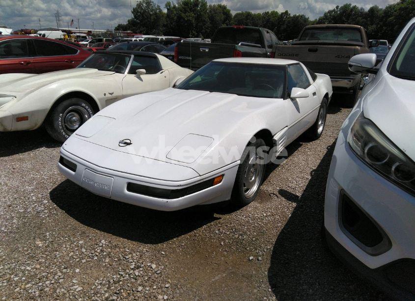 Photo 2 of 1993 Chevrolet Corvette (VIN 1G1YY23P0P5116854)