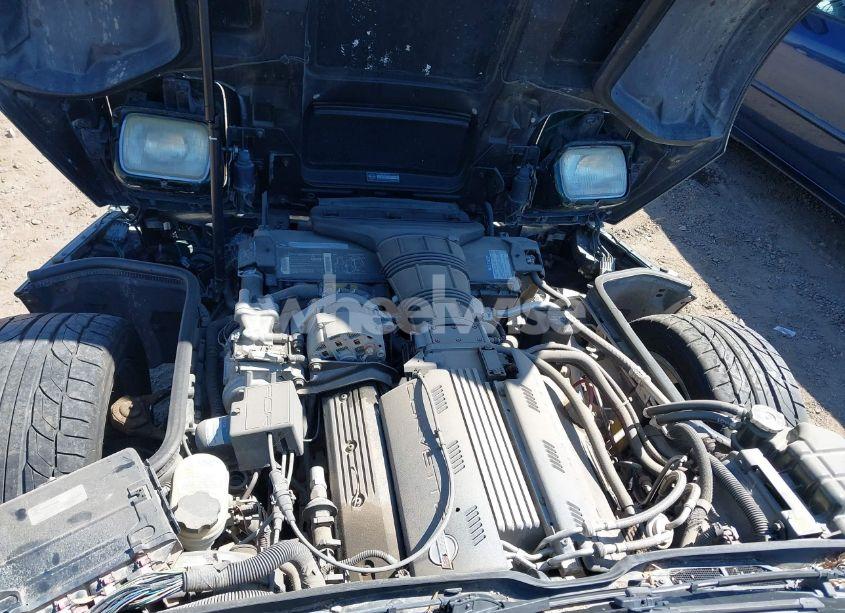 Photo 10 of 1992 Chevrolet Corvette (VIN 1G1YY23P1N5119209)