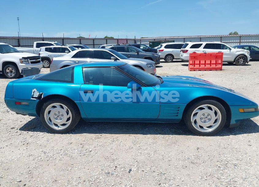 Photo 13 of 1992 Chevrolet Corvette (VIN 1G1YY23P6N5111770)