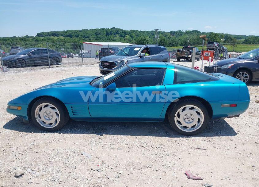 Photo 14 of 1992 Chevrolet Corvette (VIN 1G1YY23P6N5111770)