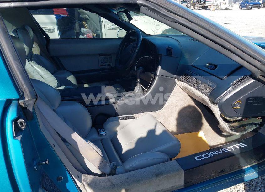 Photo 5 of 1992 Chevrolet Corvette (VIN 1G1YY23P8N5108076)