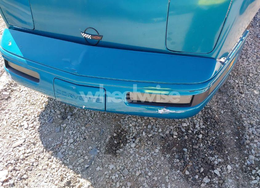 Photo 6 of 1992 Chevrolet Corvette (VIN 1G1YY23P8N5108076)