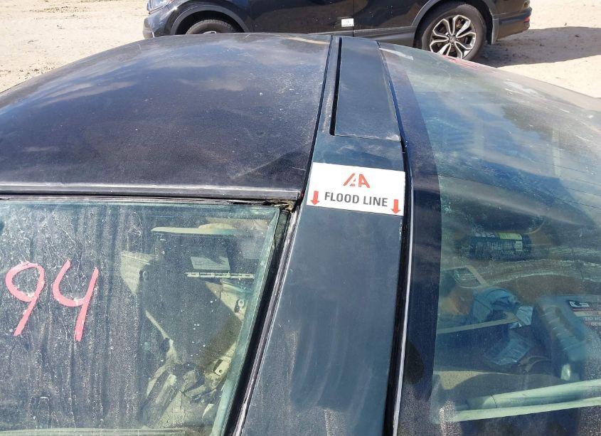 Photo 6 of 1992 Chevrolet Corvette (VIN 1G1YY23P9N5104411)