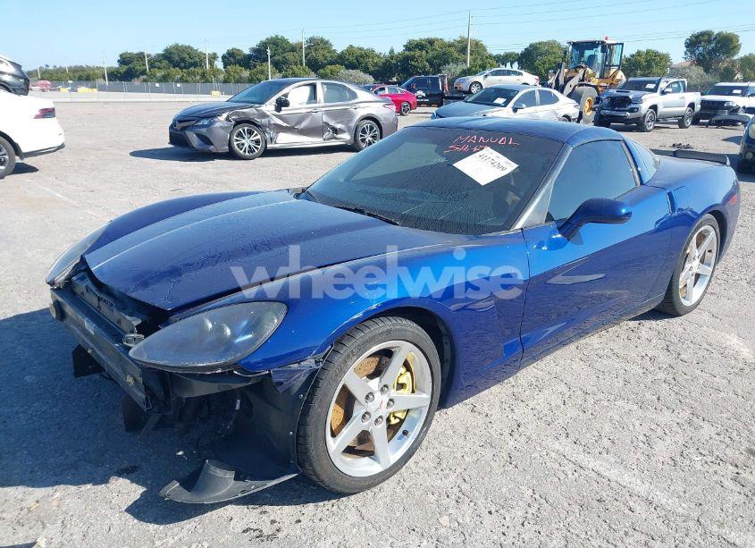 Photo 2 of 2005 Chevrolet Corvette N/A (VIN 1G1YY24U055106262)