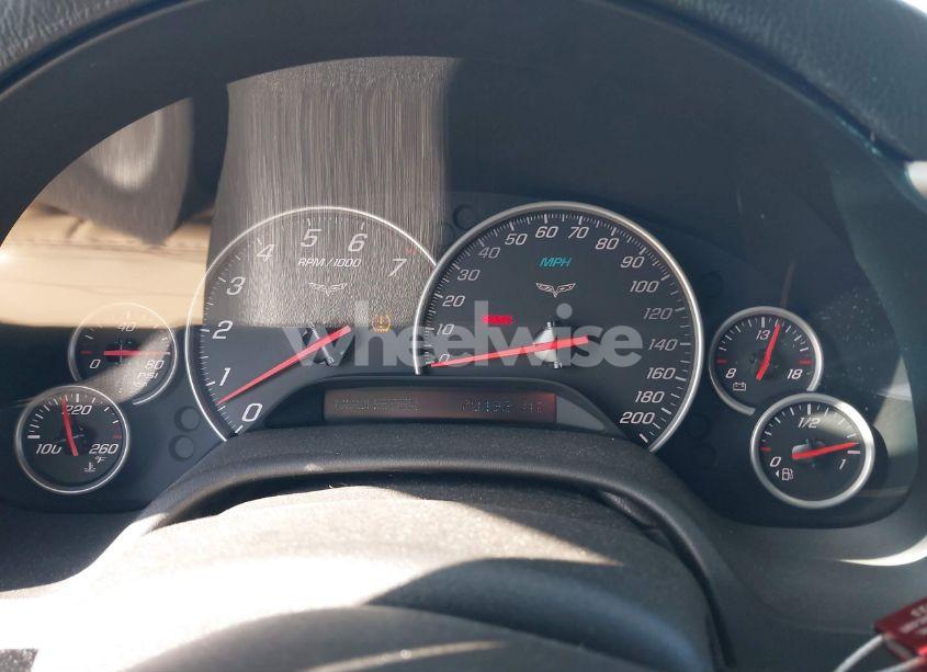 Photo 7 of 2005 Chevrolet Corvette N/A (VIN 1G1YY24U055106262)