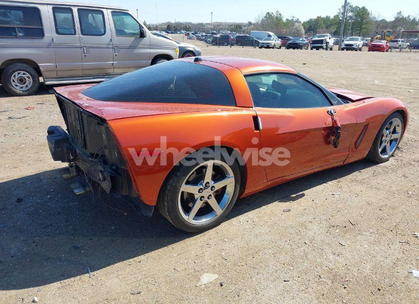 Photo 4 of 2005 Chevrolet Corvette N/A (VIN 1G1YY24U055113504)