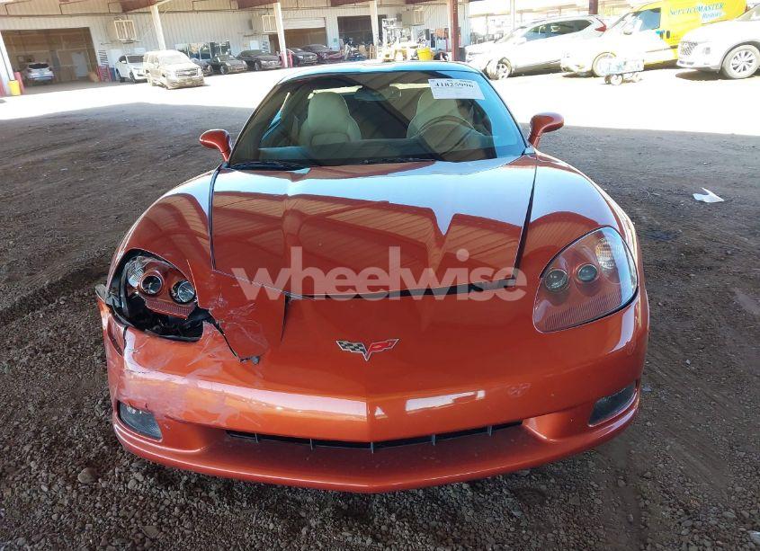 Photo 12 of 2005 Chevrolet Corvette N/A (VIN 1G1YY24U155102771)