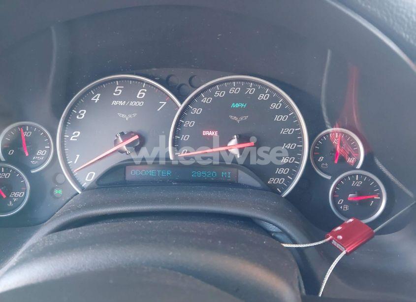 Photo 7 of 2005 Chevrolet Corvette N/A (VIN 1G1YY24U155102771)