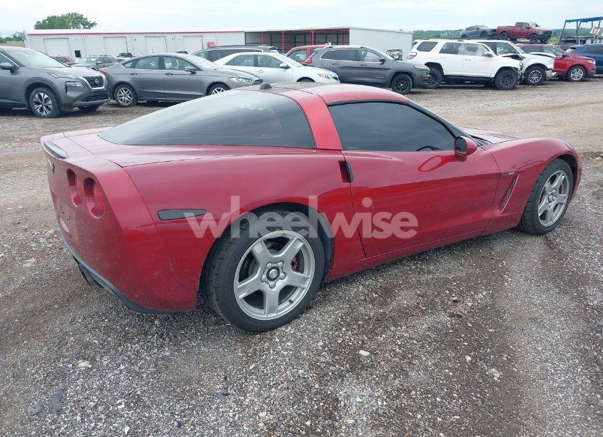 Photo 4 of 2005 Chevrolet Corvette N/A (VIN 1G1YY24U155106156)
