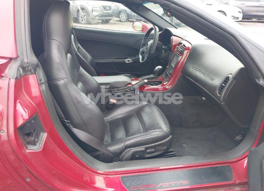 Photo 5 of 2005 Chevrolet Corvette N/A (VIN 1G1YY24U155106156)