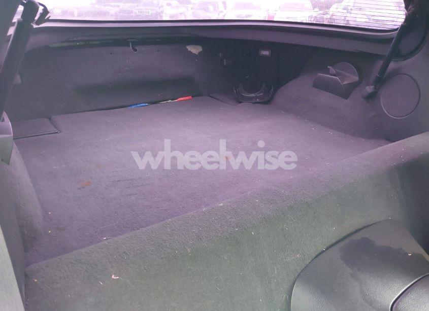 Photo 8 of 2005 Chevrolet Corvette N/A (VIN 1G1YY24U155106156)