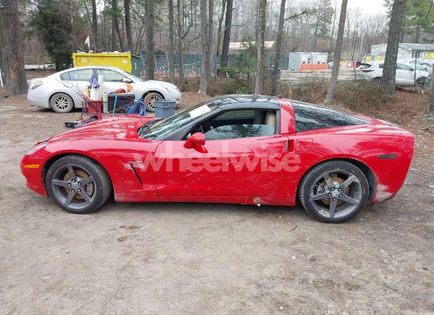 Photo 14 of 2005 Chevrolet Corvette N/A (VIN 1G1YY24U155135527)