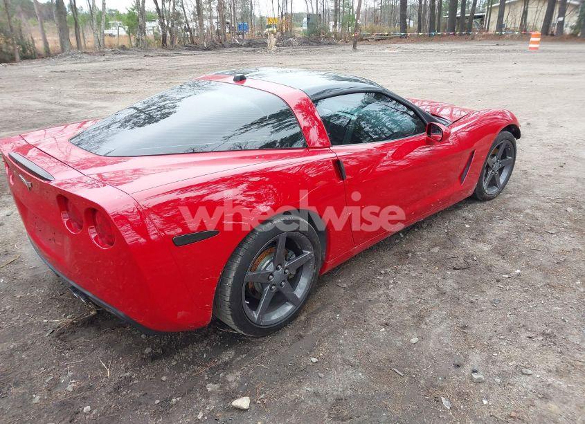 Photo 4 of 2005 Chevrolet Corvette N/A (VIN 1G1YY24U155135527)