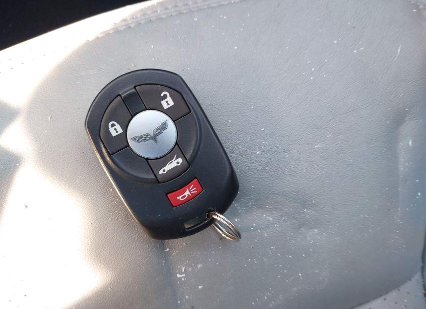 Photo 11 of 2005 Chevrolet Corvette N/A (VIN 1G1YY24U255109678)