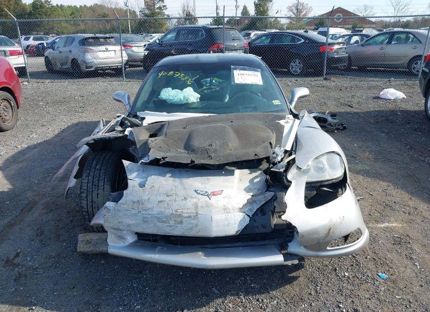 Photo 13 of 2005 Chevrolet Corvette N/A (VIN 1G1YY24U255109678)