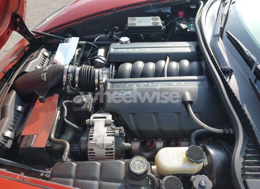 Photo 10 of 2005 Chevrolet Corvette N/A (VIN 1G1YY24U255114251)