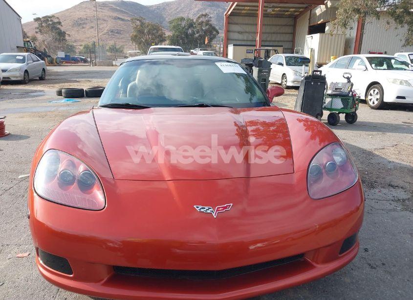 Photo 13 of 2005 Chevrolet Corvette N/A (VIN 1G1YY24U255114251)
