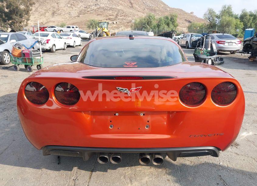 Photo 17 of 2005 Chevrolet Corvette N/A (VIN 1G1YY24U255114251)