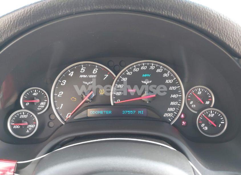 Photo 7 of 2005 Chevrolet Corvette N/A (VIN 1G1YY24U255114251)