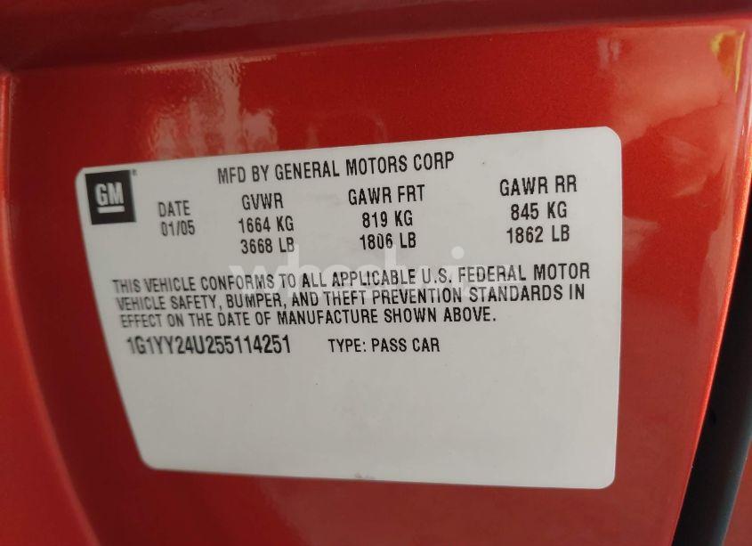 Photo 9 of 2005 Chevrolet Corvette N/A (VIN 1G1YY24U255114251)