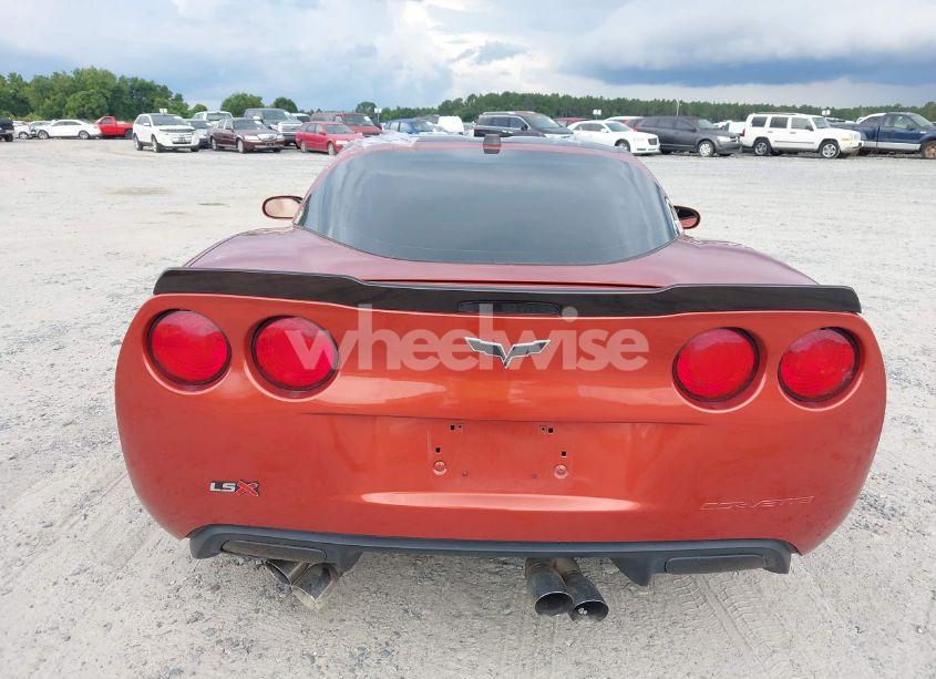 Photo 16 of 2005 Chevrolet Corvette N/A (VIN 1G1YY24U355108748)