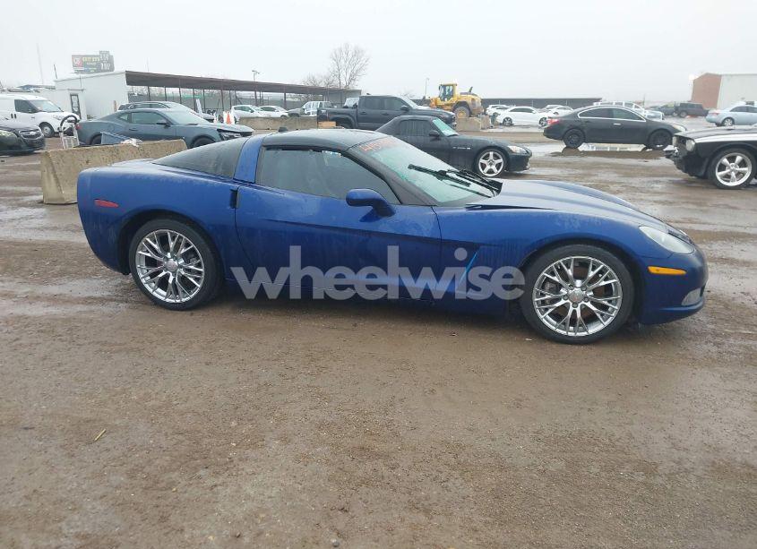 Photo 13 of 2005 Chevrolet Corvette N/A (VIN 1G1YY24U355116509)