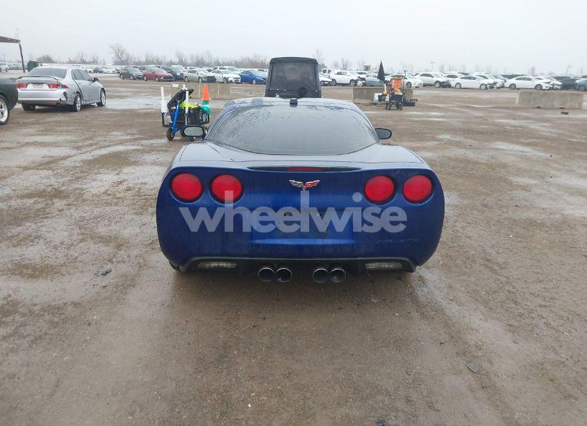 Photo 16 of 2005 Chevrolet Corvette N/A (VIN 1G1YY24U355116509)