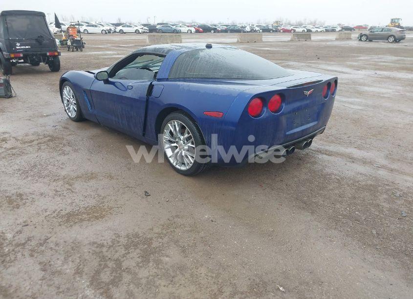Photo 3 of 2005 Chevrolet Corvette N/A (VIN 1G1YY24U355116509)