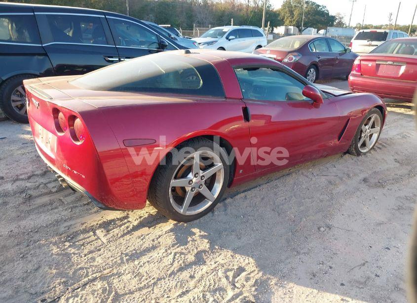 Photo 4 of 2005 Chevrolet Corvette N/A (VIN 1G1YY24U455122240)
