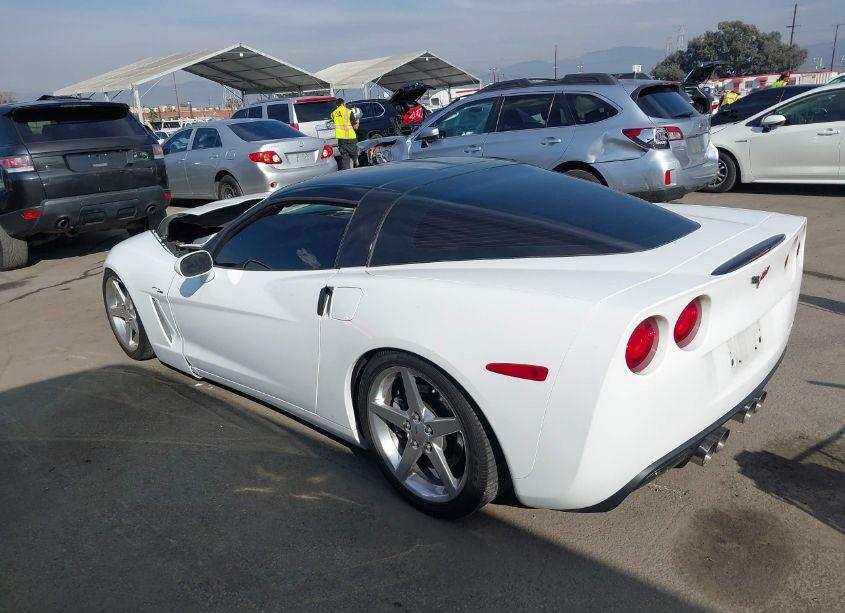 Photo 3 of 2005 Chevrolet Corvette N/A (VIN 1G1YY24U555112722)